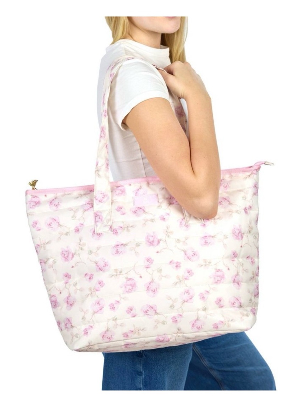 LoveShackFancy x Target - Yoobi Ribbon Rosa
Quilted Tote Bag Sterling Dusk